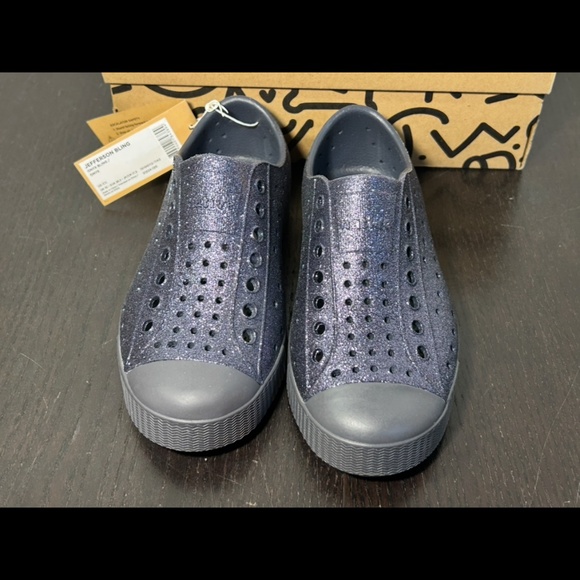 Native Jefferson Bling Slip On Shoes Glittered Onyx Bling/Onyx Little Kids C11 - Picture 5 of 14